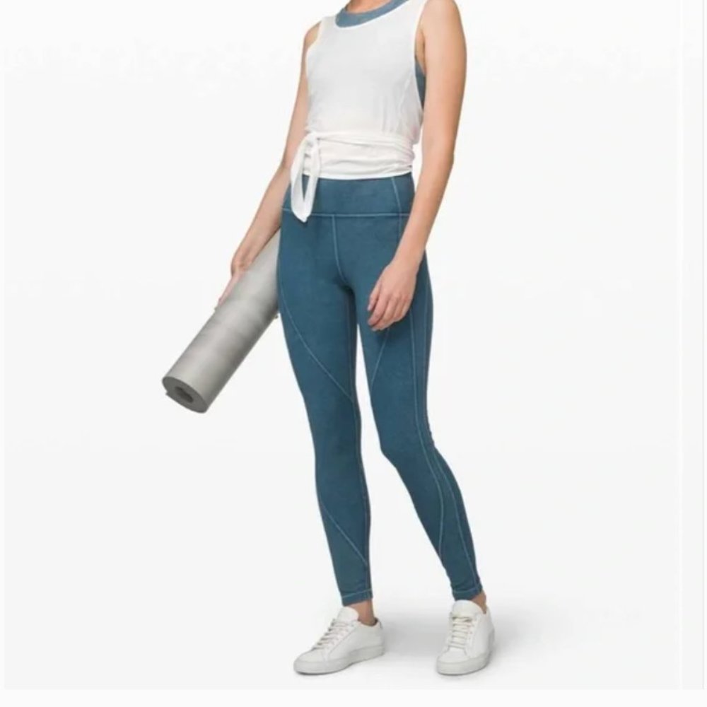 Lululemon Wunder Under HR Tight Legging 28” Rib in Washed Night Dive Blue